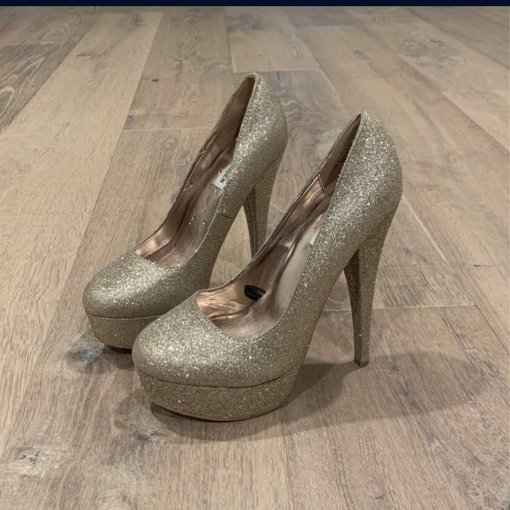 Steve Madden heels